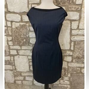 Tahari Womens Boatneck Sleeveless Cocktail Dress Size 4 Blue Black Classic